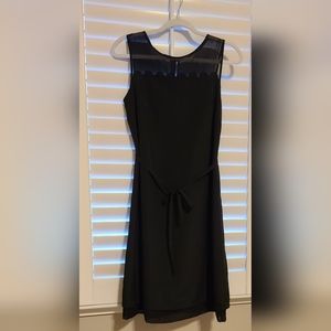 Black dress, Size 2. NWOT. Women's LBD.